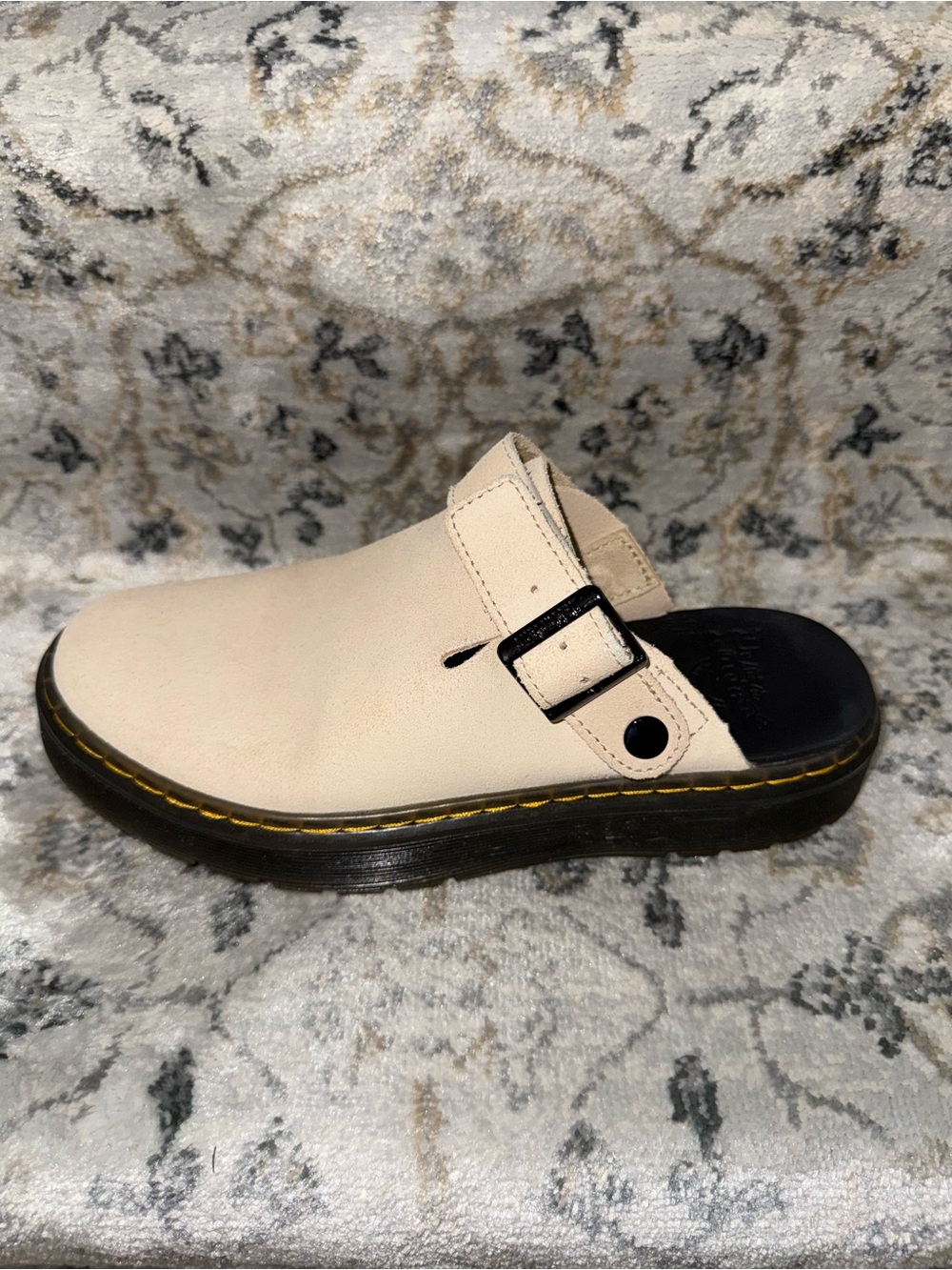 Dr. Marten Carlson Mule Shoe
